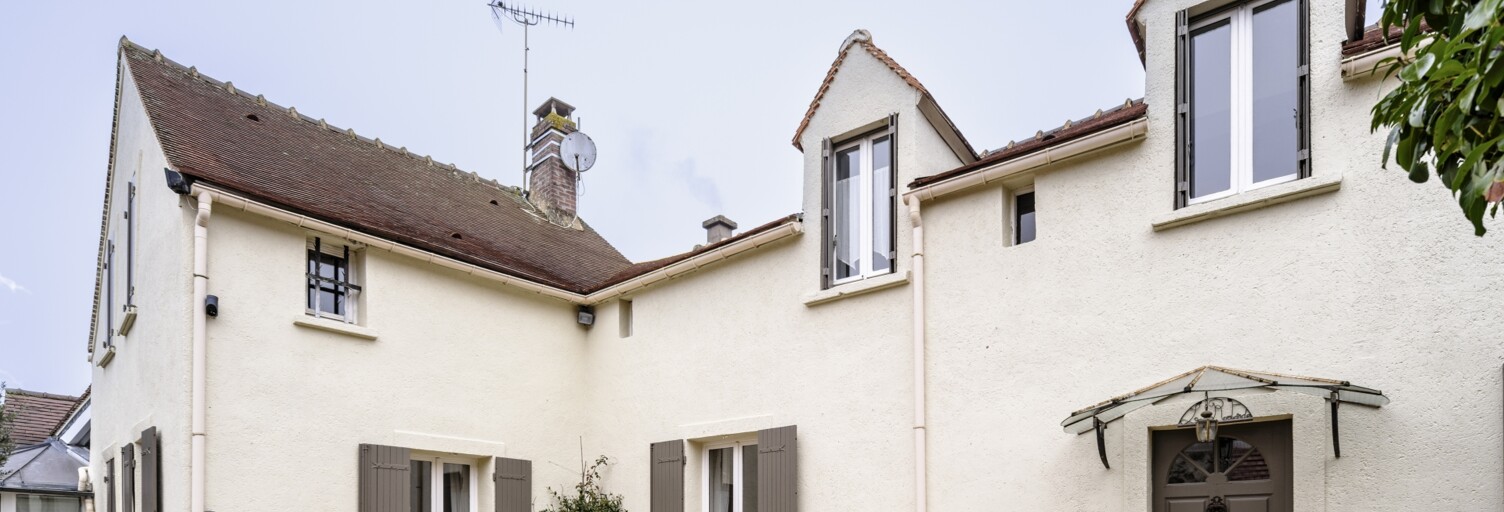 Maison 7 Pièces 205 m² à vendre à Cernay-la-Ville (78720)