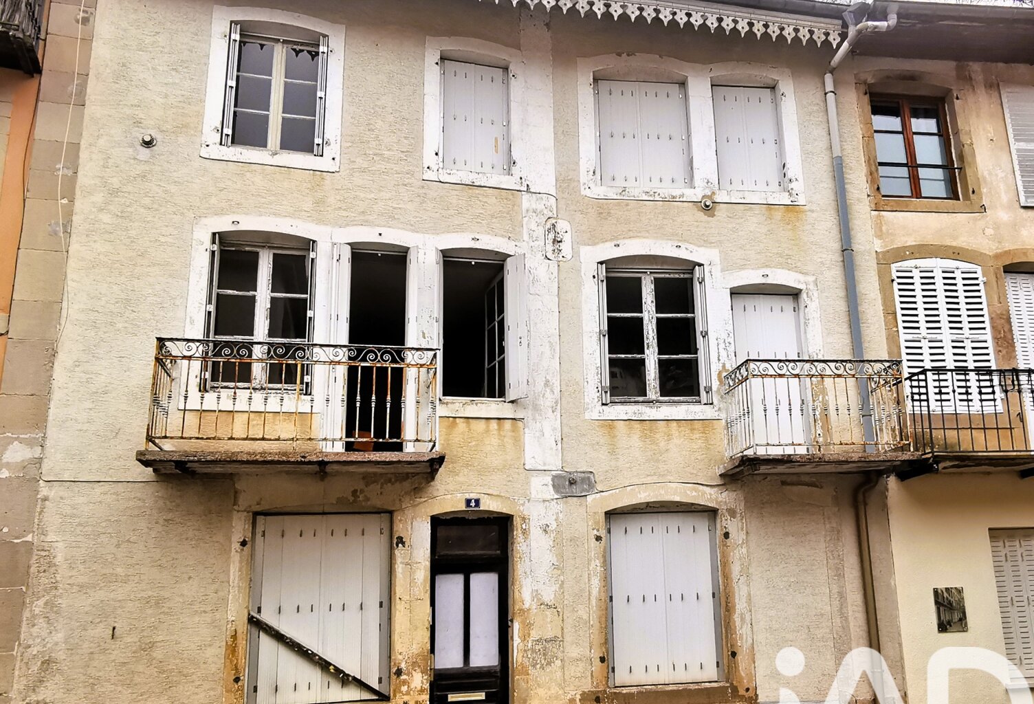 Vente Immeuble 270 m&sup2; — photo 1