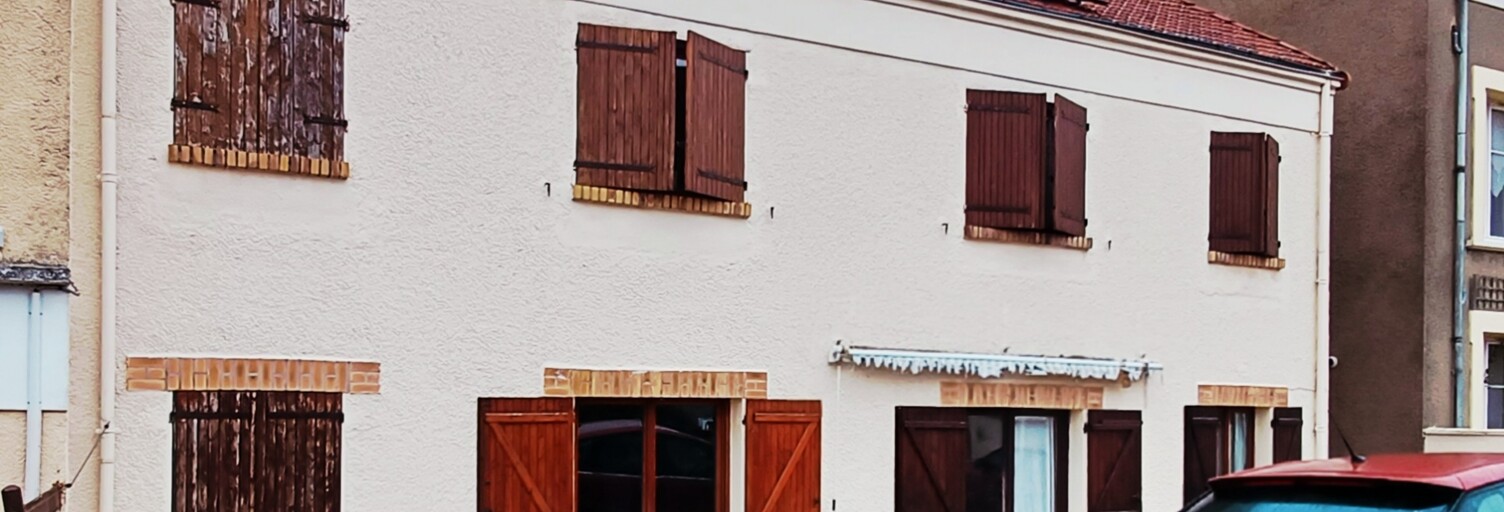 Maison 7 Pièces 137 m² à vendre à Avord (18520)