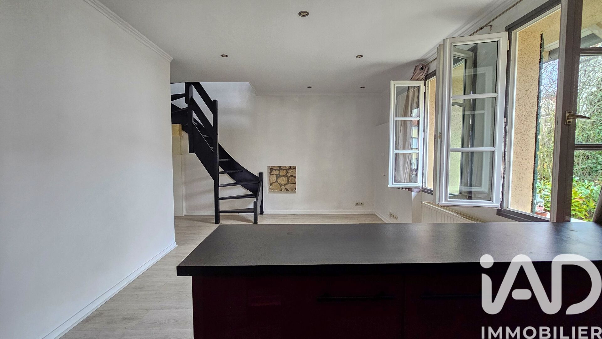 Vaux-sur-Seine - 36m² - 2p. - 1ch.