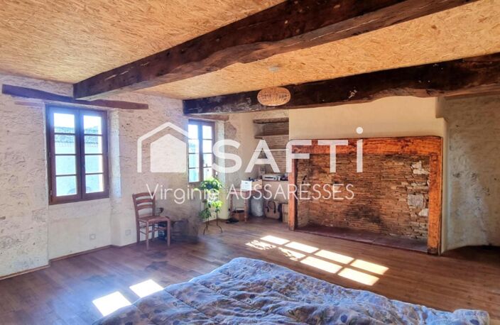 Maison en pierre au cœur historique de Maubec — photo 3