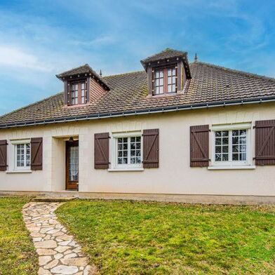 Maison 6 pièces 303688 €