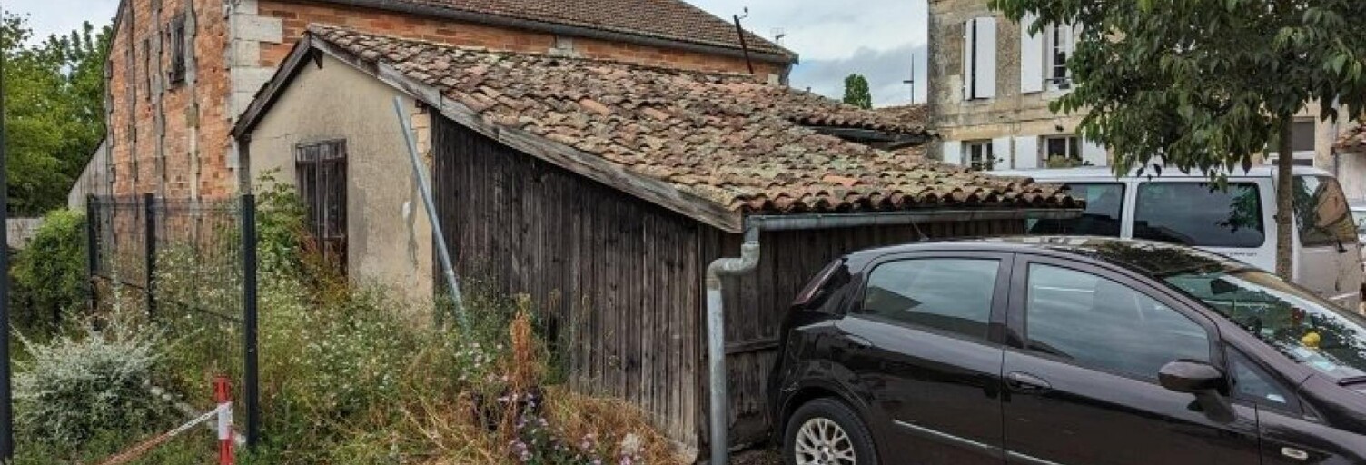 Immeuble  45 m² à vendre à Saint-Médard-en-Jalles (33160)