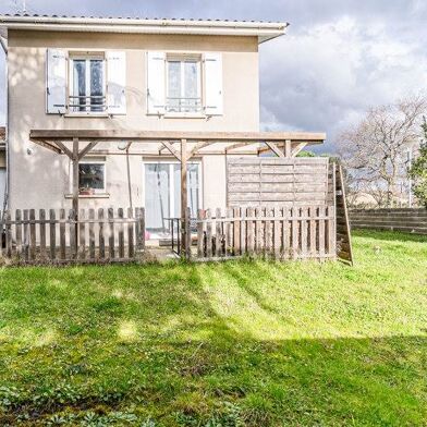 Maison 5 pièces 324632 €