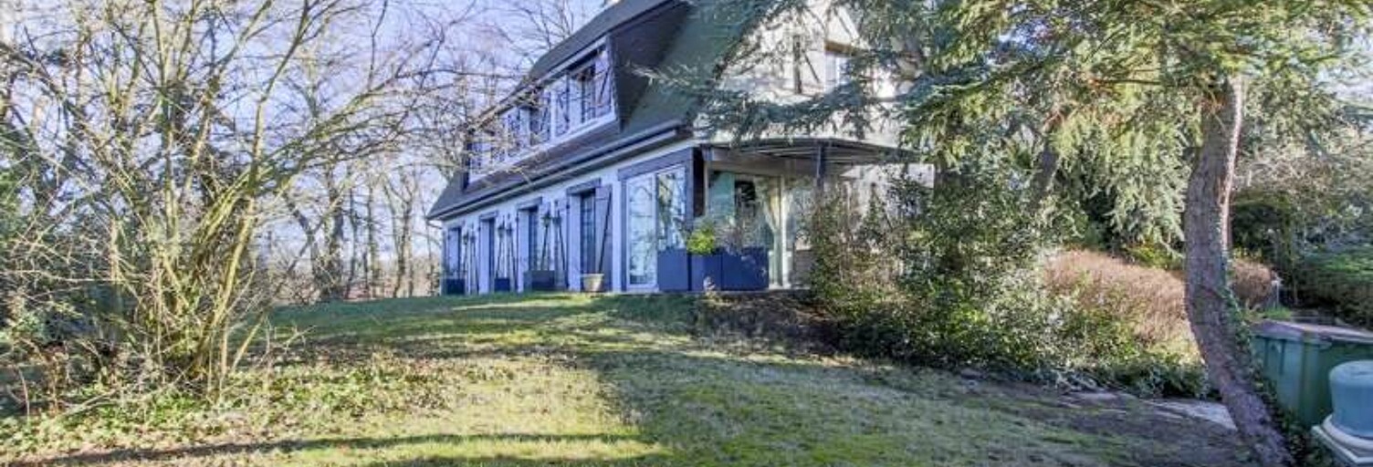 Maison 9 Pièces 199 m² à vendre à Villiers-Saint-Frédéric (78640)