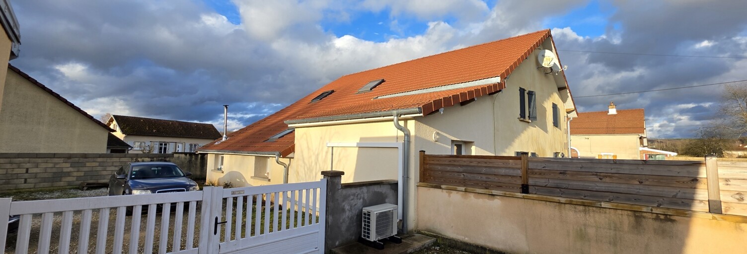 Immeuble  210 m² à vendre à Lantenot (70200)
