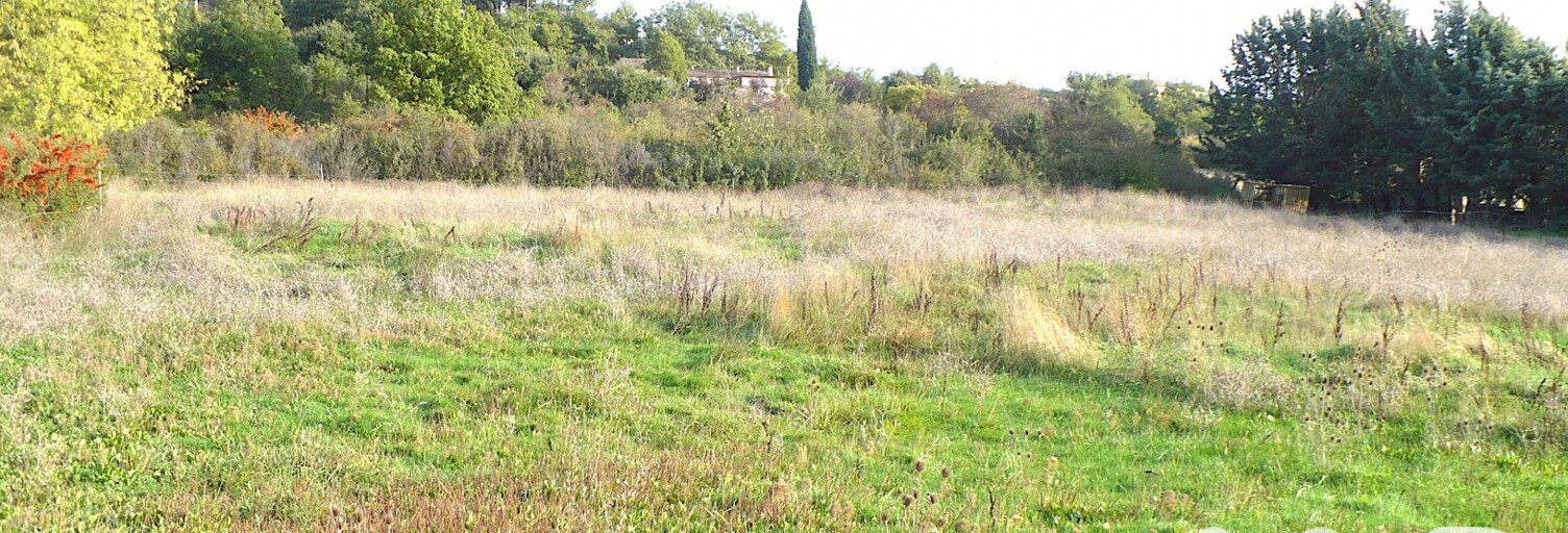 Terrain  811 m² à vendre à Pierrevert (04860)