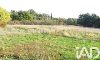 Terrain  811 m² à vendre à Pierrevert (04860)