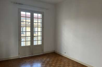 Appartement 4 pièces 138200 €