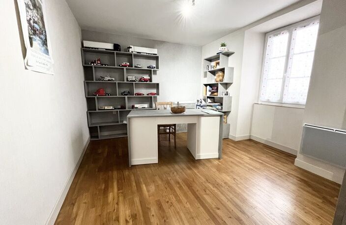 Maison de bourg de 4 pièces principales — photo 5