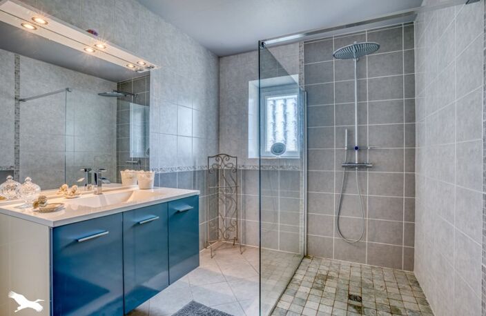 Maison de bourg de 9 pièces principales — photo 4