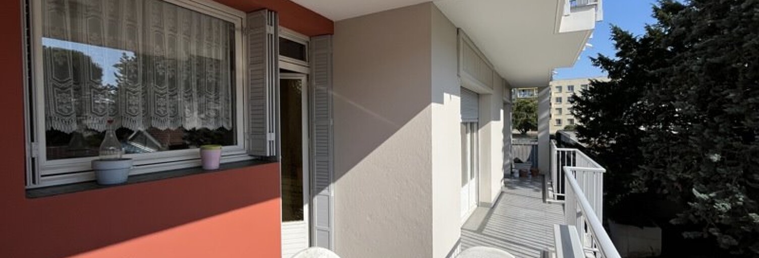 Appartement 4 Pièces 87 m² à vendre à Bron (69500)