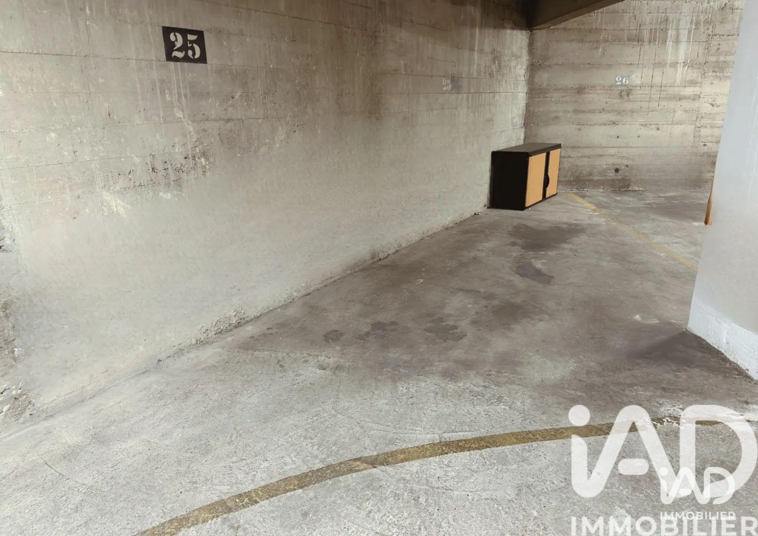 Parking à louer, 5 m², Paris