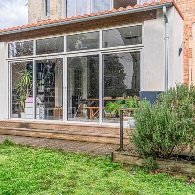 Appartement 5 pièces 599000 €