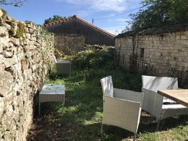 Maison de bourg de 5 pièces principales — photo 1