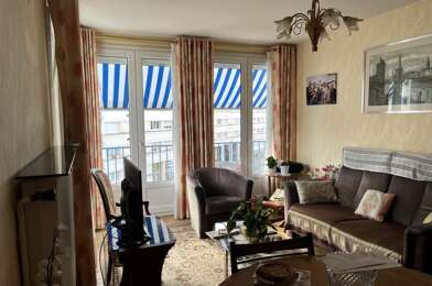 Appartement 3 pièces 87920 €