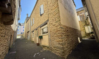 Maison 4 Pièces  m² à vendre à Rieupeyroux (12240)