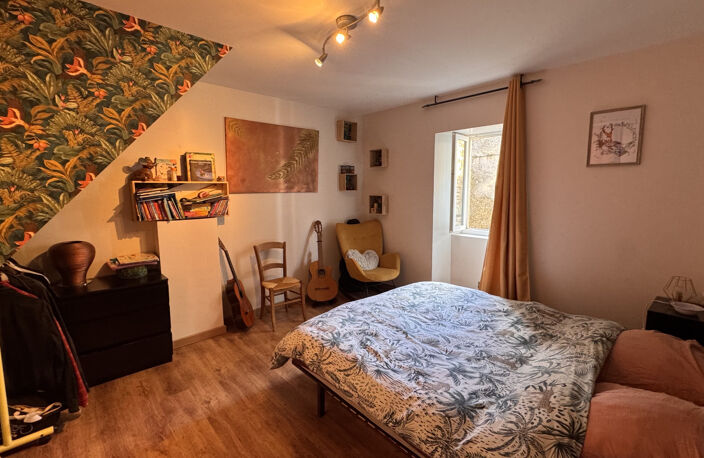 Maison entièrement rénovée au cœur de Rieupeyroux. — photo 4