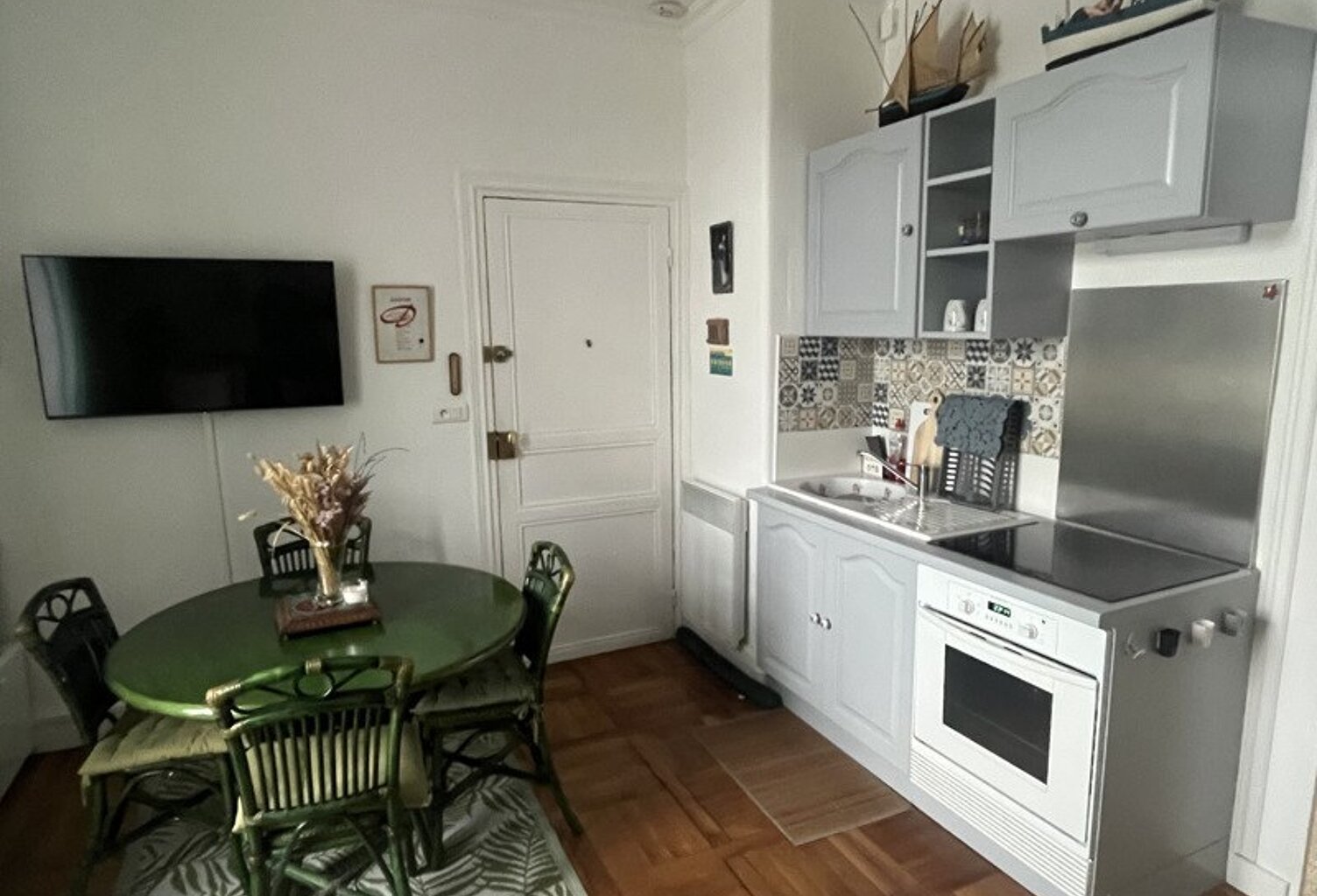 Studio de 1 pièces principales — photo 1