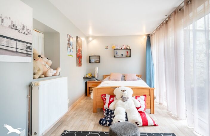 Maison en pierre de 8 pièces principales — photo 5
