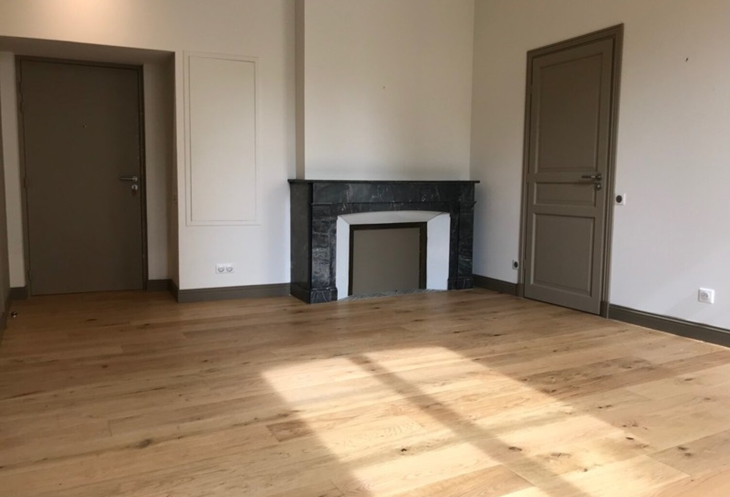Studio de 1 pièces principales — photo 1