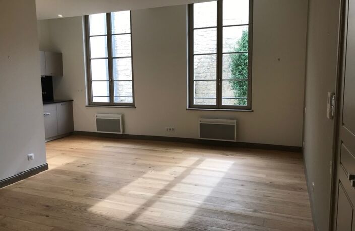 Studio de 1 pièces principales — photo 3