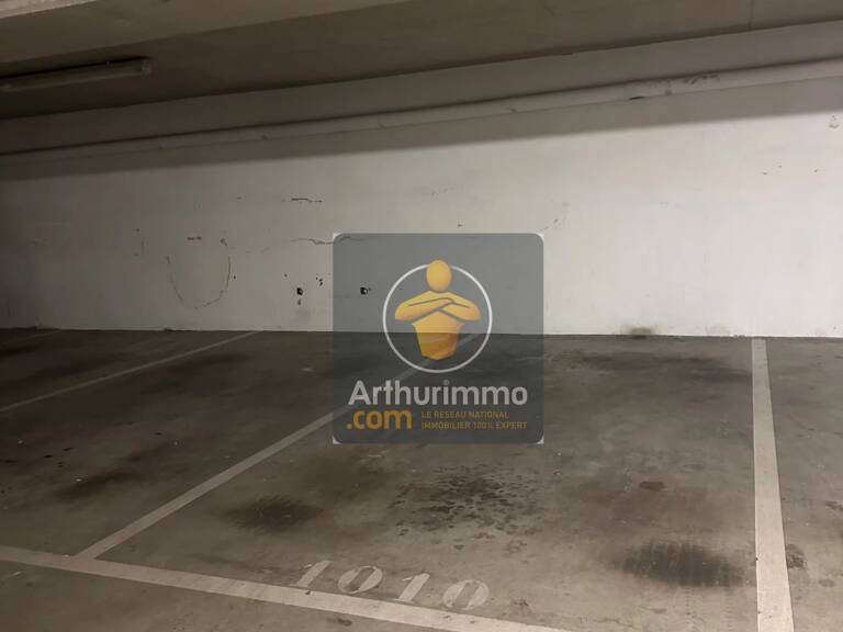 À vendre – Place de parking à Créteil — photo 1