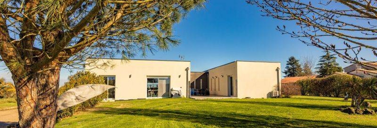 Maison 5 Pièces 143 m² à vendre à Técou (81600)