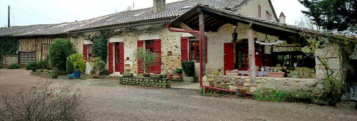 Maison 9 Pièces 237 m² à vendre à Saint-Jean-d'Ataux (24190)