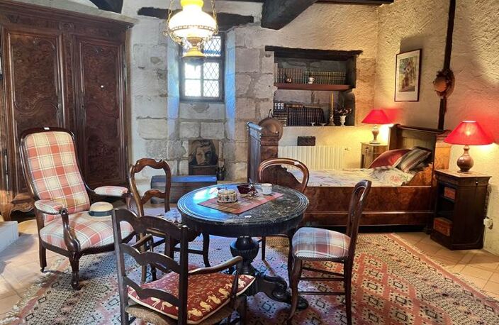 Maison en pierre de 9 pièces principales — photo 4