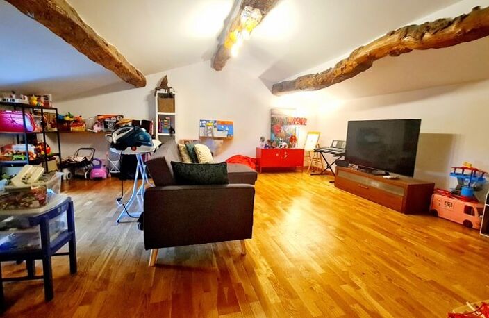 Maison en pierre de 6 pièces principales — photo 5
