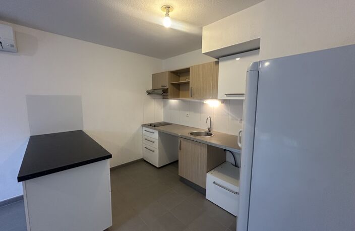 Vente appartement 2 pièces 43 m² Tournefeuille (31170) — photo 2