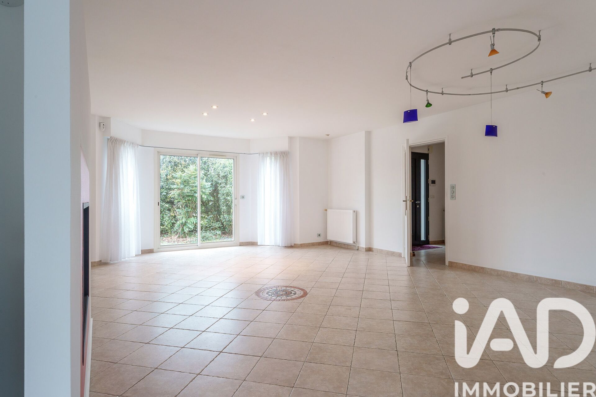 Vente Maison/villa 8 pièces - Photo 3