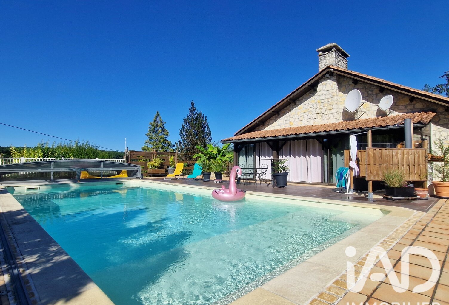 Vente Maison/villa 9 pièces — photo 1