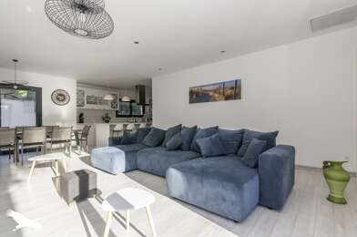 Maison 6 pièces 549928 €