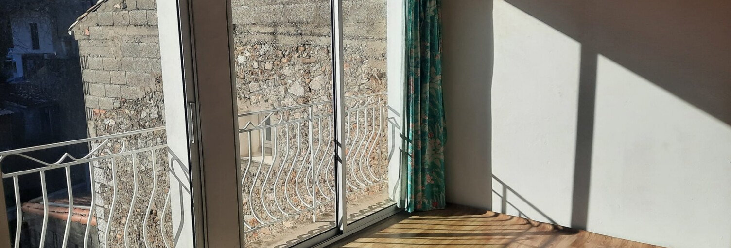 Maison 8 Pièces 135 m² à vendre à Château-Arnoux-Saint-Auban (04160)