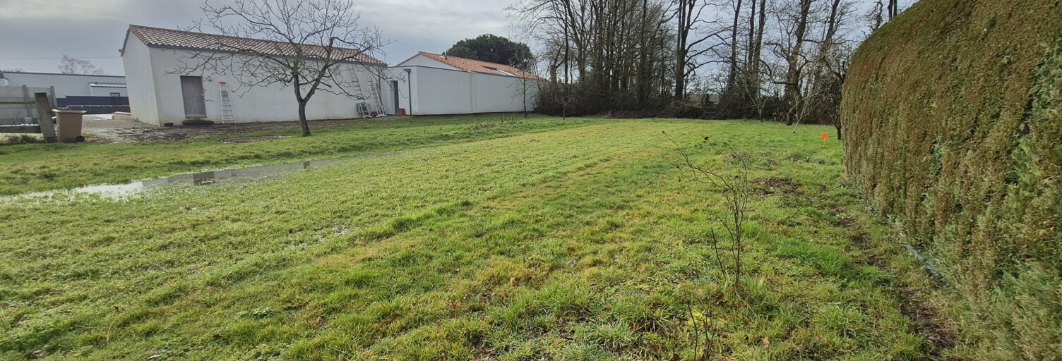 Terrain  856 m² à vendre à Bellevigny (85170)