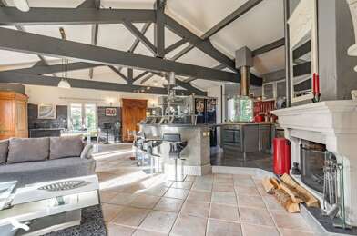 Maison 5 pièces 596790 €