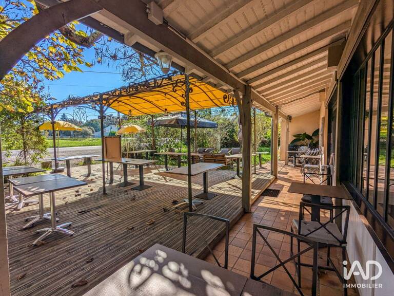 Vente Restaurant 144 m&sup2; — photo 1