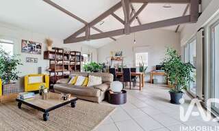 Maison 6 Pièces 163 m² à vendre à Yvrac (33370)