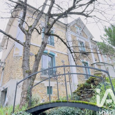 Maison 10 pièces 725000 €