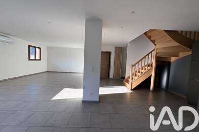 Maison 5 pièces 270000 €