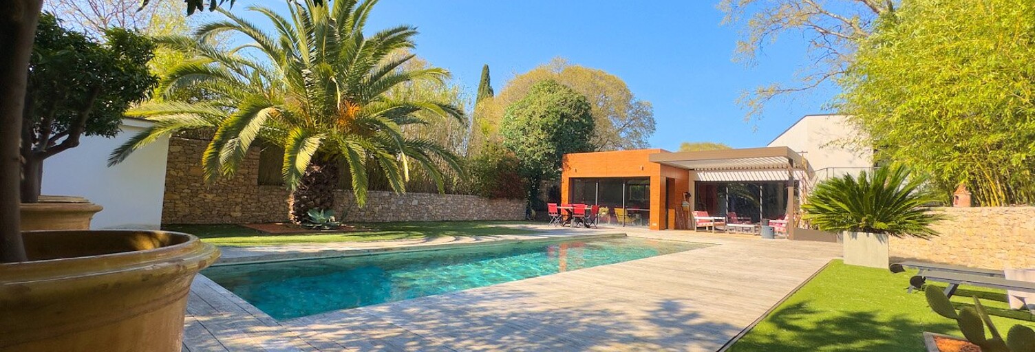 Maison 6 Pièces 220 m² à vendre à Nîmes (30900)