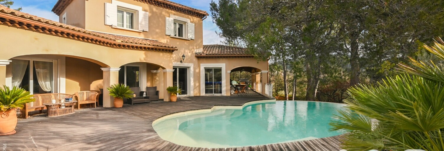 Maison 7 Pièces 210 m² à vendre à Saint-Zacharie (83640)