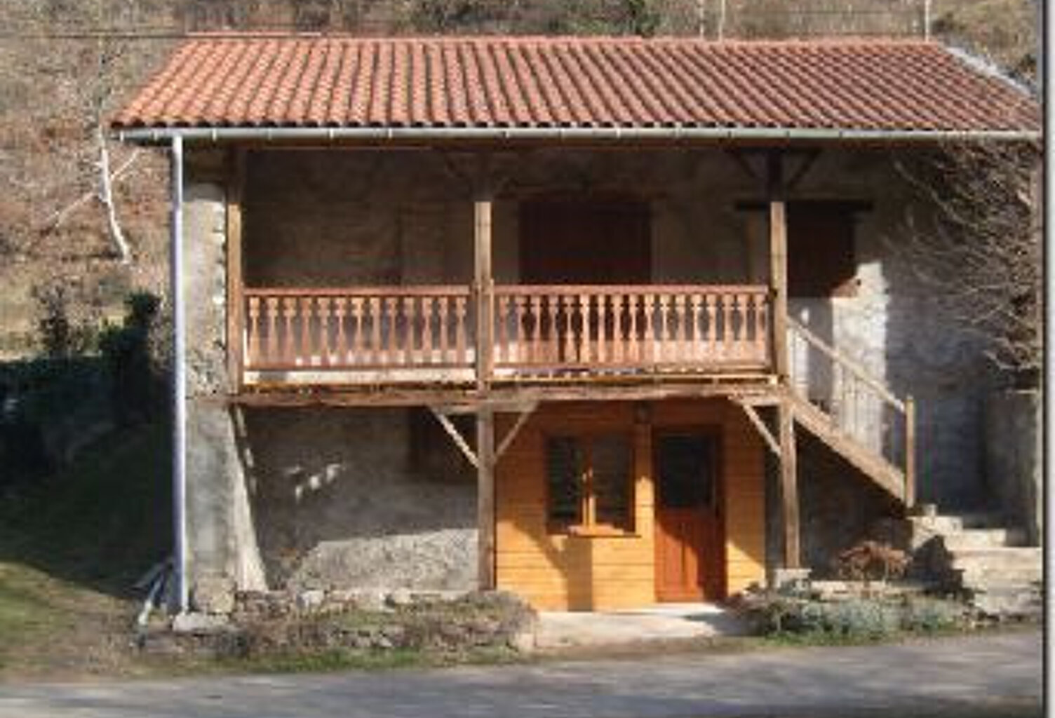 MILHAS maison de montagne avec son atout charme — photo 1