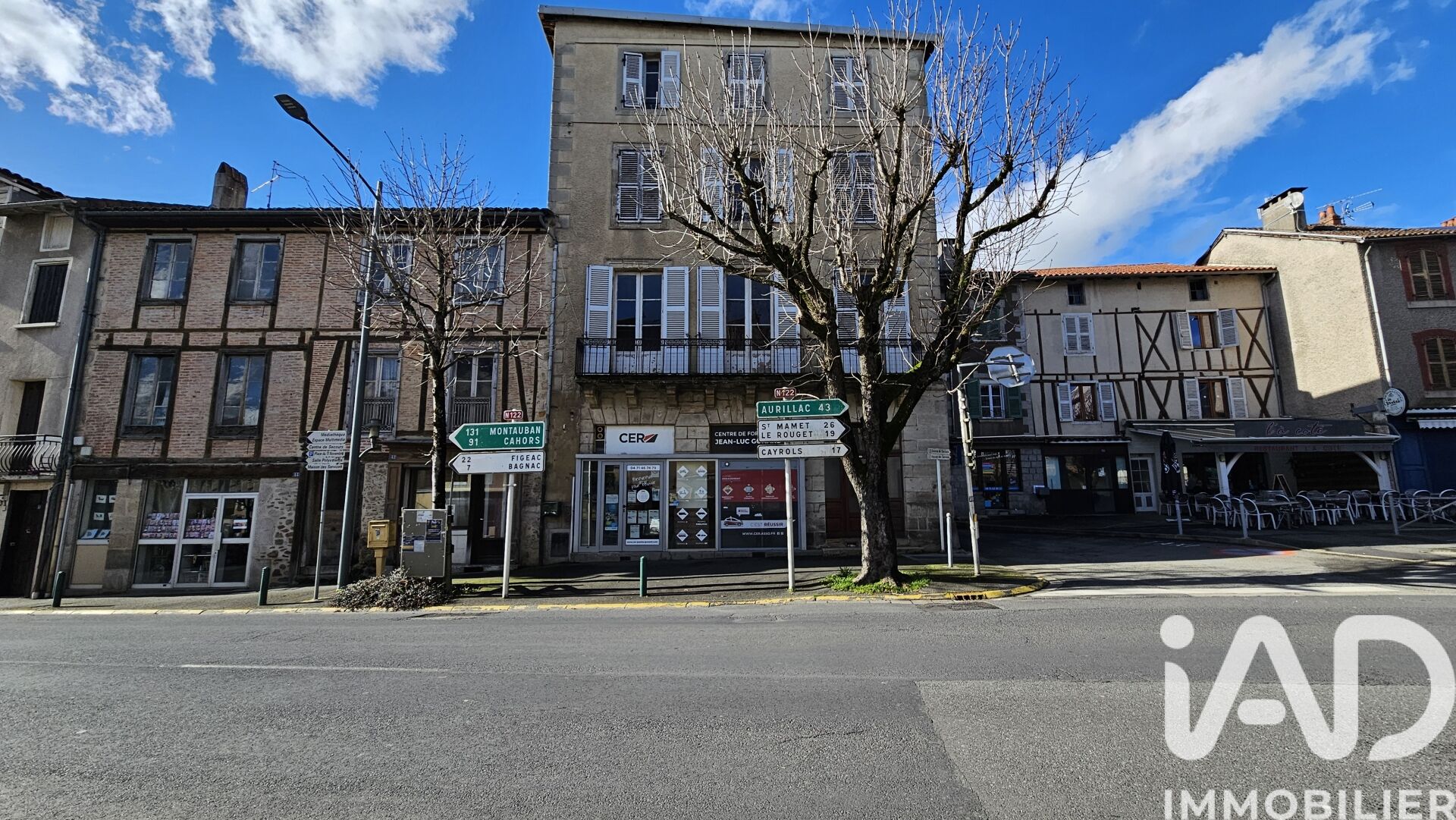 Vente Immeuble 267 m² - Photo 2