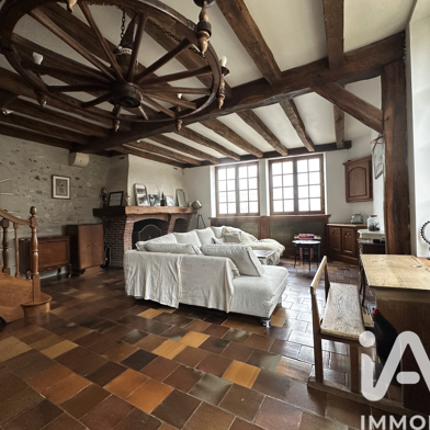 Maison 8 pièces 250000 €