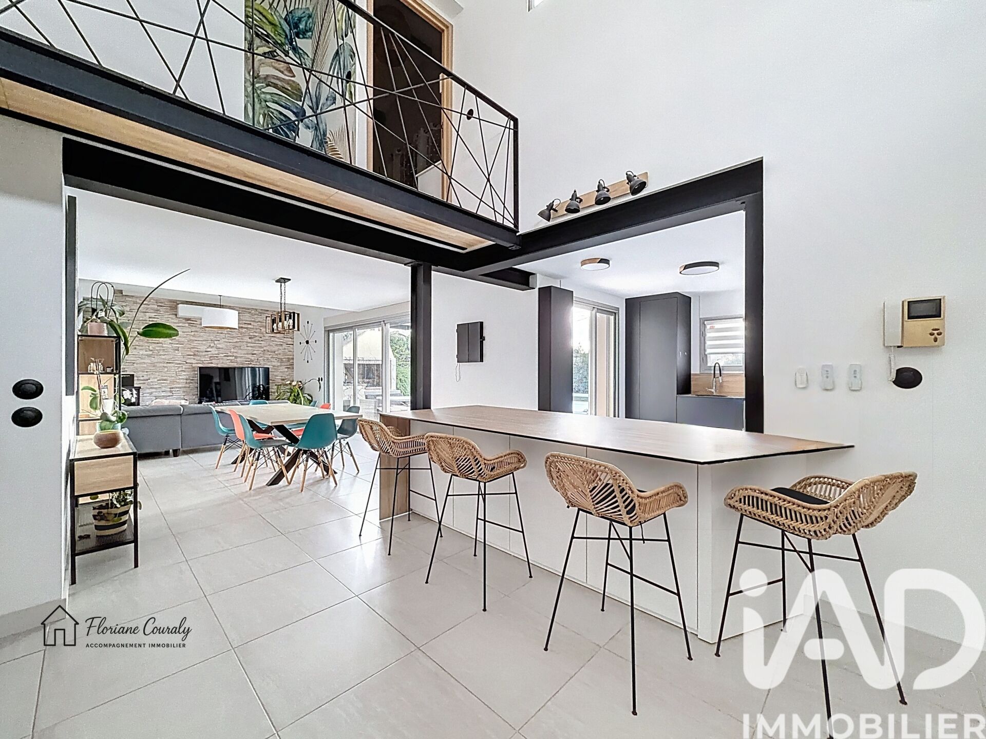 Vente Maison/villa 7 pièces - Photo 2