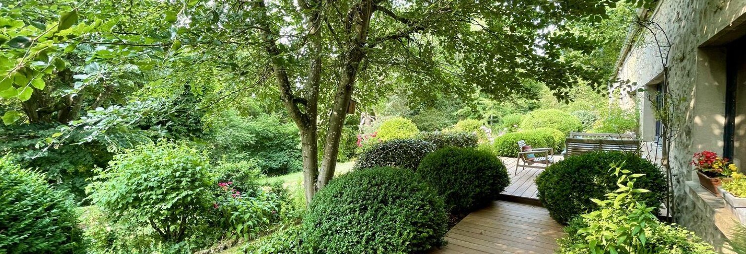 Maison 10 Pièces 300 m² à vendre à Les Mesnuls (78490)