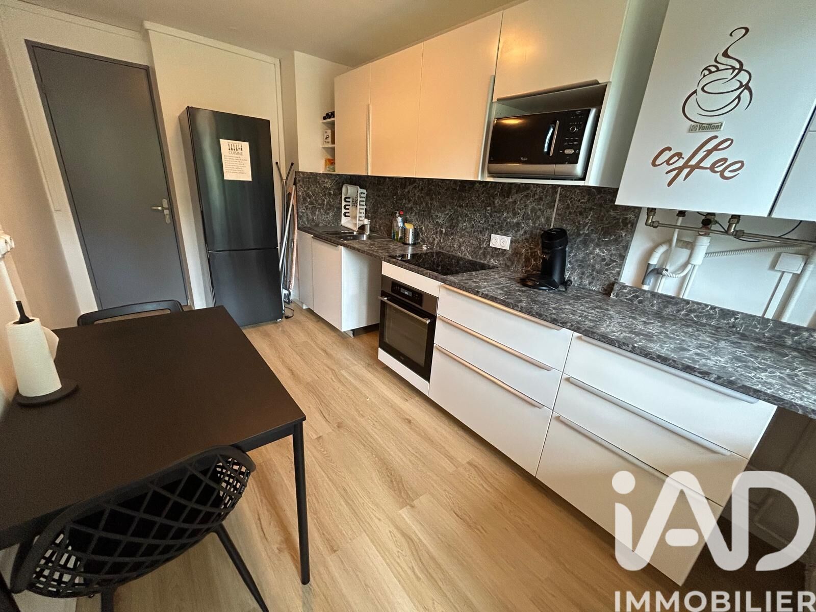 Vente Appartement 3 pièces - Photo 2